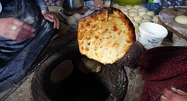 Van'da Ramazan ayının vazgeçilmez geleneği: Cevizli çörekler