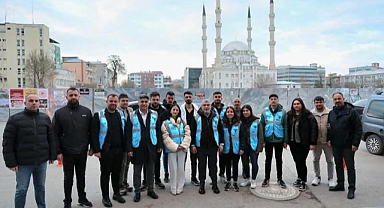 AK Parti’den “İftara 5 Kala” İkramı