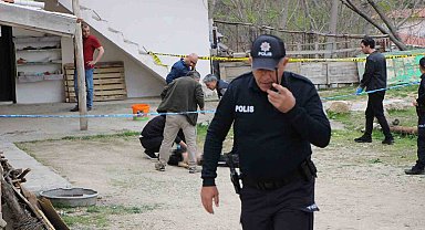 Amasya'da 28 yaşındaki genç evinin önünde bıçaklanarak öldürüldü