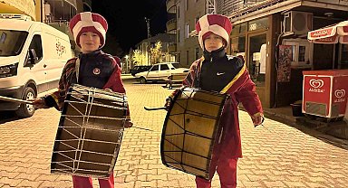 Artvinliler'i sahura minik davulcular uyandırdı