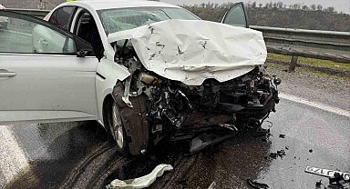 Bitlis'te trafik kazası: 1 ölü, 1 yaralı