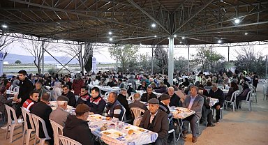 Didim Belediyesi vatandaşları iftar sofralarında buluşturuyor