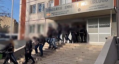 Diyarbakır merkezli rüşvet operasyonunda 26 şüpheli tutuklandı