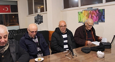 Düşünce Otağın’da Heyder Baba Şiiri Okundu