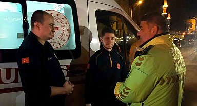 Edirne İl Emniyet Müdürü Karaburun'dan sağlık çalışanlarına 14 Mart sürprizi