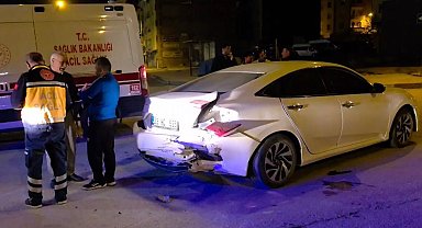 Elazığ'da 2 otomobil çarpıştı: 2 yaralı