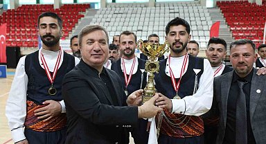 Erzincan'da Halk Oyunları İl Birinciliği müsabakaları yapıldı