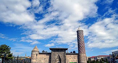 Erzurum'da yağış bekleniyor