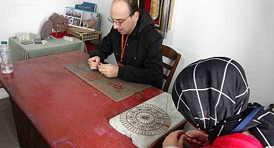 Hazır hediyelik eşyalar telkariye darbe vuruyor