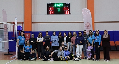 Iğdır’da “Evinin Sultanları Voleybol Turnuvası” Düzenlendi