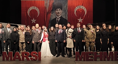 Iğdır'da İstiklal Marşı ve Mehmet Akif Ersoy'u Anma Programı Düzenlendi