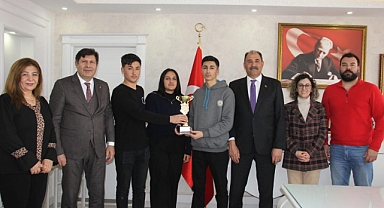 Iğdır TOBB Turizm Meslek Lisesi Gastronomi Yarışmasında Bölge İkincisi Oldu