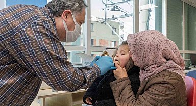 İzmir Büyükşehir'den koruyucu diş sağlığı hizmeti