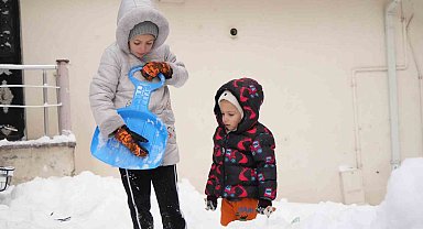 Kar yağışı nedeniyle Bayburt'ta tüm okullar tedbir amaçlı tatil edildi