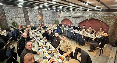 Karadeniz Ereğli'de bekçiler ve amirleri iftar yemeğinde buluştu