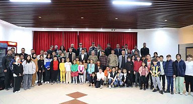 Kaymakam Uğuz çocuklarla iftar sofrasında buluştu