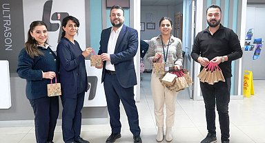 Lokman Hekim Van Hastanesi kadınlar gününü kutladı