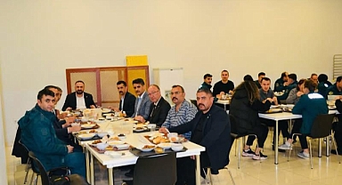 MHP Iğdır Teşkilatı, İftarı Dilucu Sınır Kapısı’nda Açtı