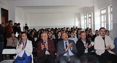 Milli Eğitim Müdürü Aziz Gün, Öğrencilerle Nevruz Coşkusunu Paylaştı