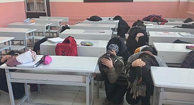 Özalp'teki tüm okullarda deprem tatbikatı yapıldı