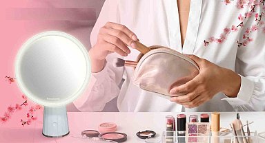 Panasonic'ten LED Işıklı Ayna