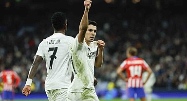 Real Madrid, derbiyi kazanarak avantaj yakaladı
