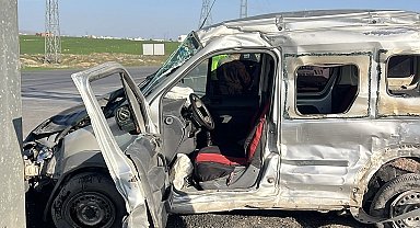 Şırnak'ta tıra çarpan kamyonet sürücüsü hayatını kaybetti