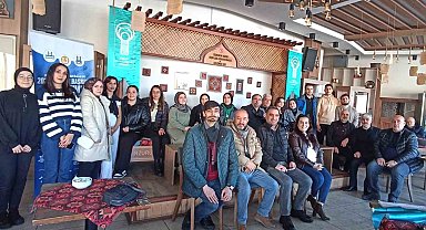 Turizm Fakültesi öğrencilerinden Âşık Kerem'e yoğun ilgi