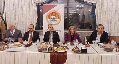 Yeni Medya Derneği'nin iftar buluşması