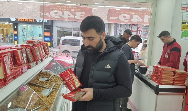 Ak Parti Teşkilatları Iğdır'da #MilliDestekVakti Etiketiyle 2 Nisan Boykotuna Karşı Alışveriş Yaptı