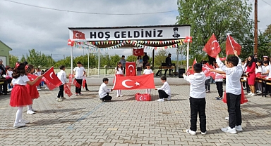 Enginalan İlkokul ve Ortaokulunda 23 Nisan Heyecanı