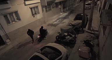 Motosikletin hız göstergesini çaldılar