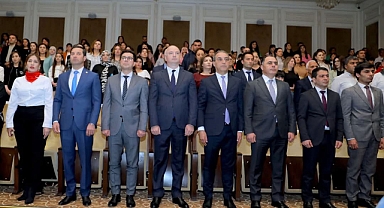 Nahçıvan’da 23 Nisan Coşkusu: Minikler Sahneye, Bayram Kalplere Taştı