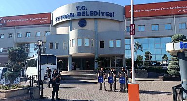 Adana Seyhan ve Ceyhan belediyelerine operasyon