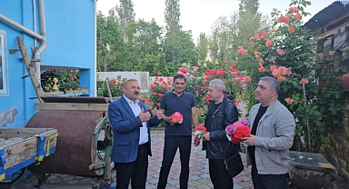 Alihan Samedov ve Parviz Mammadzada Karakoyunlu Ata Ocağı'nı ziyaret etti.