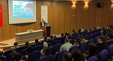 Bayburt'ta 'Normal Doğum Eylem Planı' kapsamında ebelere eğitimler veriliyor