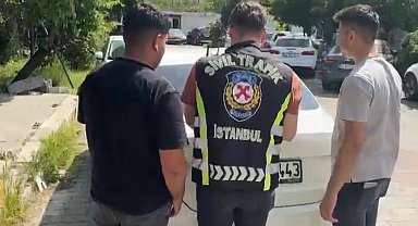 Beylikdüzü'nde araç camından sarkıp dans eden şahıslara ceza