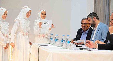 Erzincan'da Umre ödüllü ezber Hadis-i Şerif yarışması düzenlendi