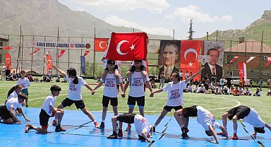 Hakkâri'de 19 Mayıs coşkusu