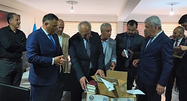 Iğdır Azerbaycan Evi Kütüphanesi Zenginleştirildi