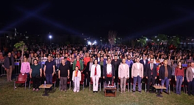 Iğdır’da 19 Mayıs Coşkusu: Vali Turan Resim Sergisi ve Gençlik Konseri’ne Katıldı