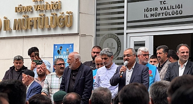 Iğdır'da Hacı Adayları Dualarla Kutsal Topraklara Uğurlandı