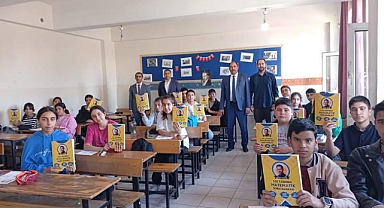 Iğdır’da Köy Okullarındaki LGS Öğrencilerine Kitap Desteği