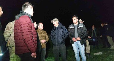 İnci kefalinin Van Gölü'nden tatlı sulara göçü devam ediyor