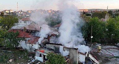 Kırıkkale'de müstakil evde yangın