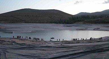 Niğde'de baraja düşen 13 yaşındaki çocuğun cansız bedenine ulaşıldı