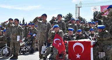 Özel gençler vatani görevlerini yerine getirdi