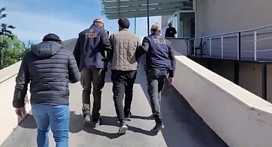 RÜŞVET ALAN İKİ ADLİYE ÇALIŞANI TUTUKLANDI