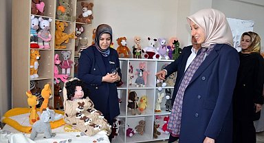 Tercan'da el emeği göz nuru ürünlerden oluşan sergi açıldı