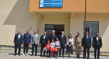 Vali Çakır'dan öğrencilere tavsiye: "Çok kitap okuyun"